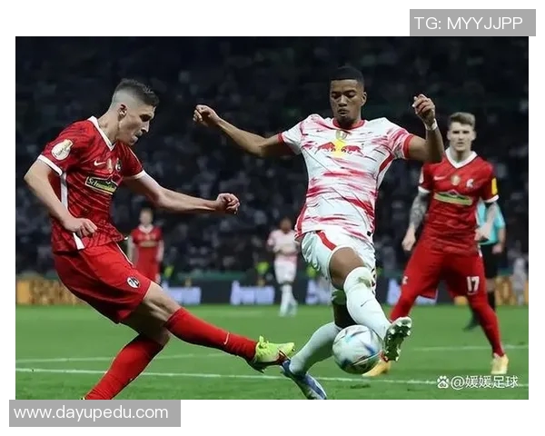 弗赖堡力挫柏林联合，登顶德甲积分榜，展现非凡实力