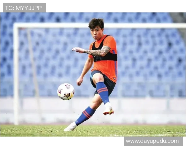 中超石柯的崛起与挑战解析球场上的坚韧与荣耀之路