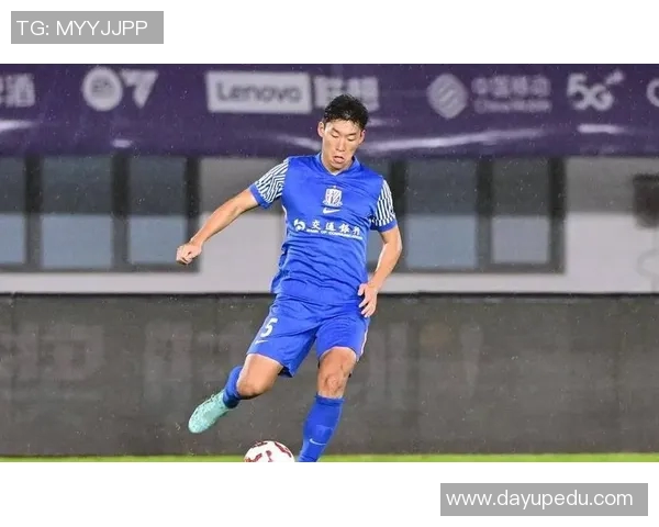 朱辰杰展现超强防守能力成功率高达80助力球队稳固后防线